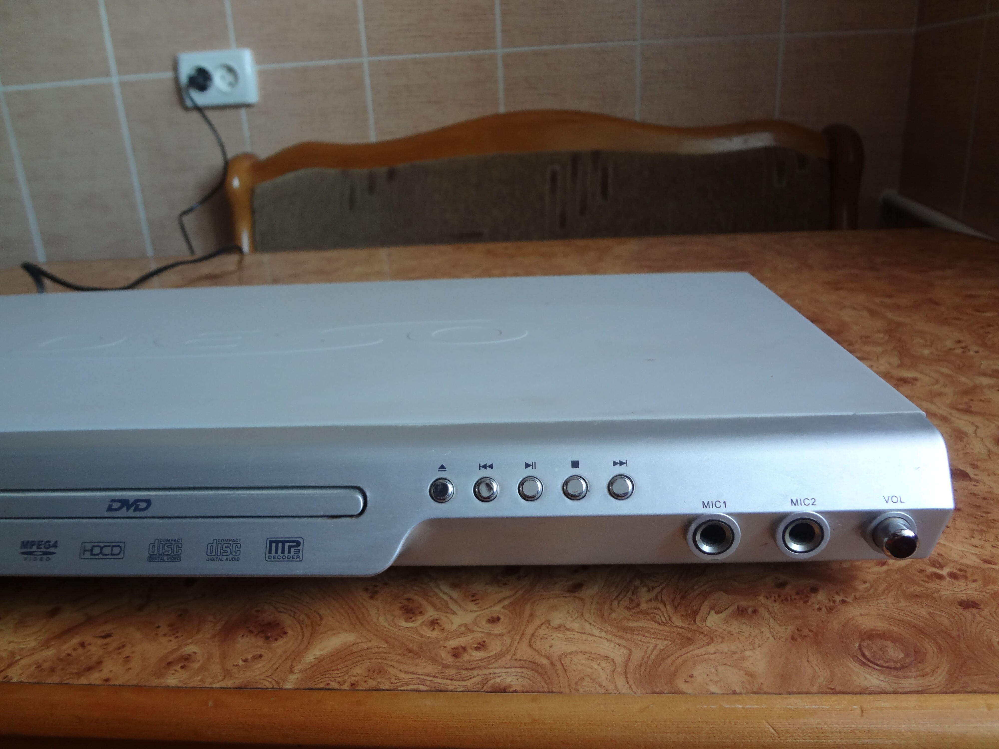 изображение,скриншот № 3 к DVD проигрыватель Deso 4800