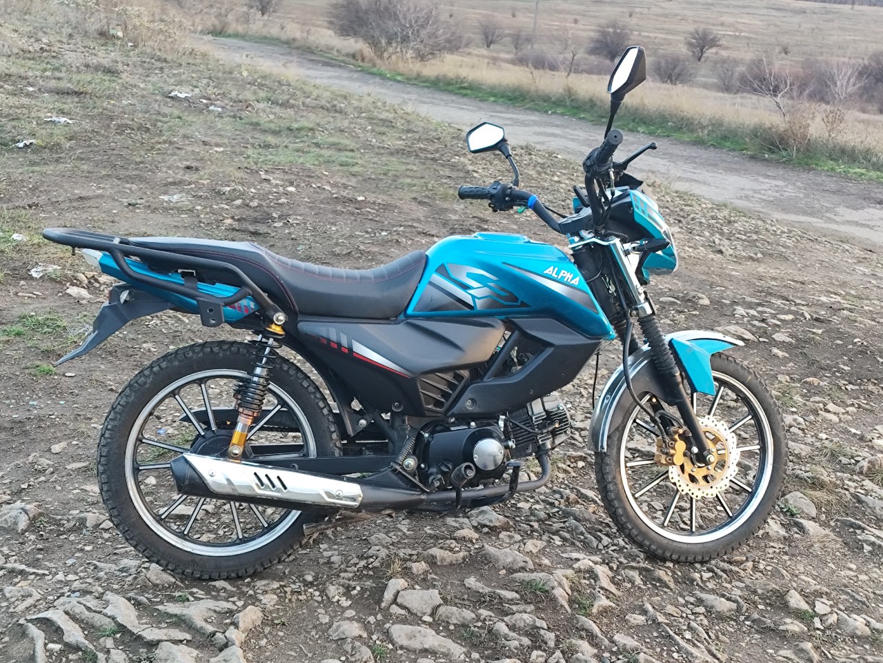 Alpha Champ в отличной форме! Готов к поездкам! <br /><br /> Продаю своего надежного двухколесного д