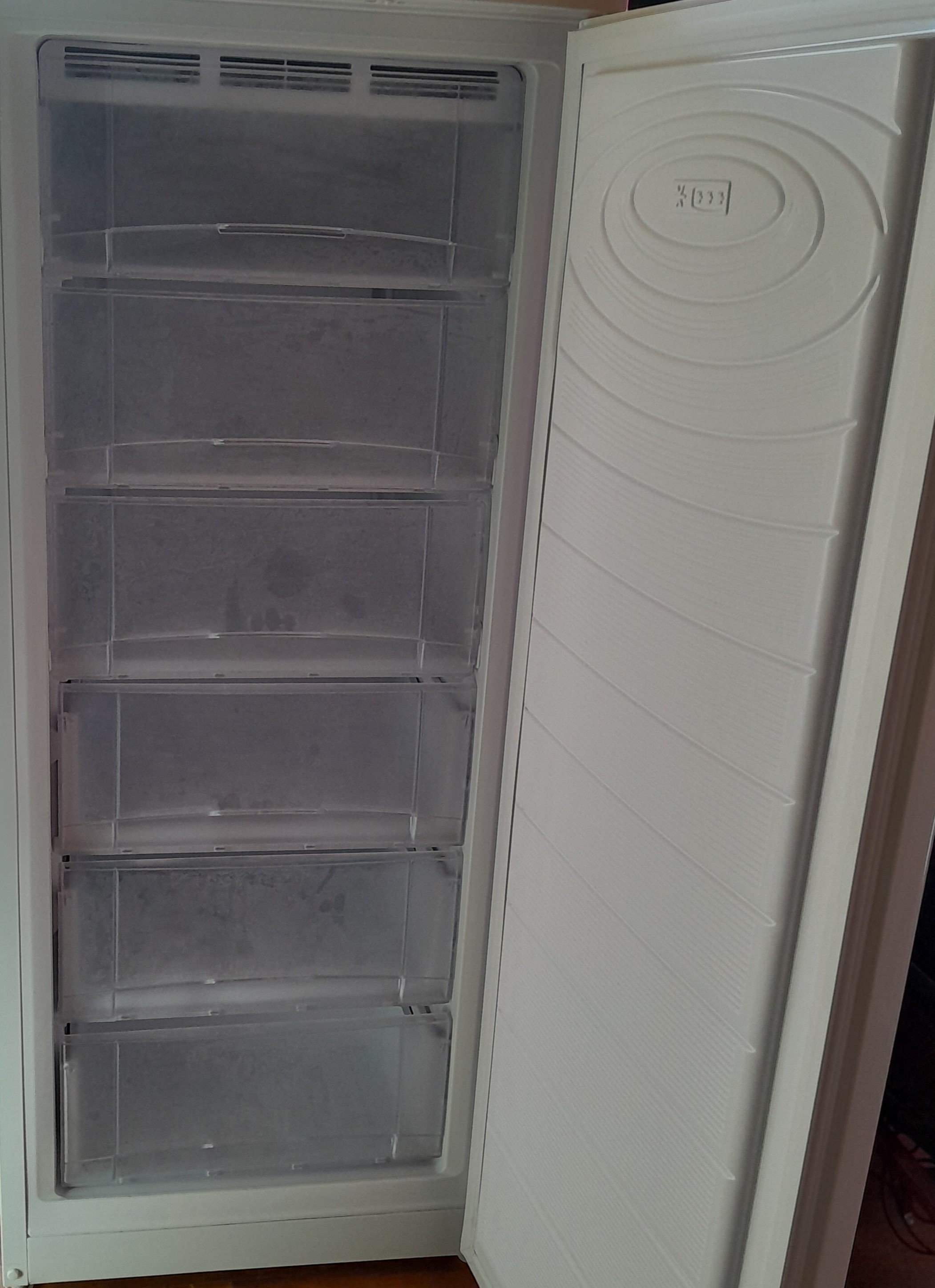 к материалу изображение Продаётся морозильная камера Nordfrost