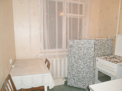 изображение,скриншот № 5 к Дёшево и без залога сдам на востоке Луганска 1 ком. кв-ру ул.30лет Победы- район кинотеатра Мир.