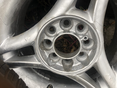 изображение,скриншот № 2 к Литые диски r13 с резиной 175/70