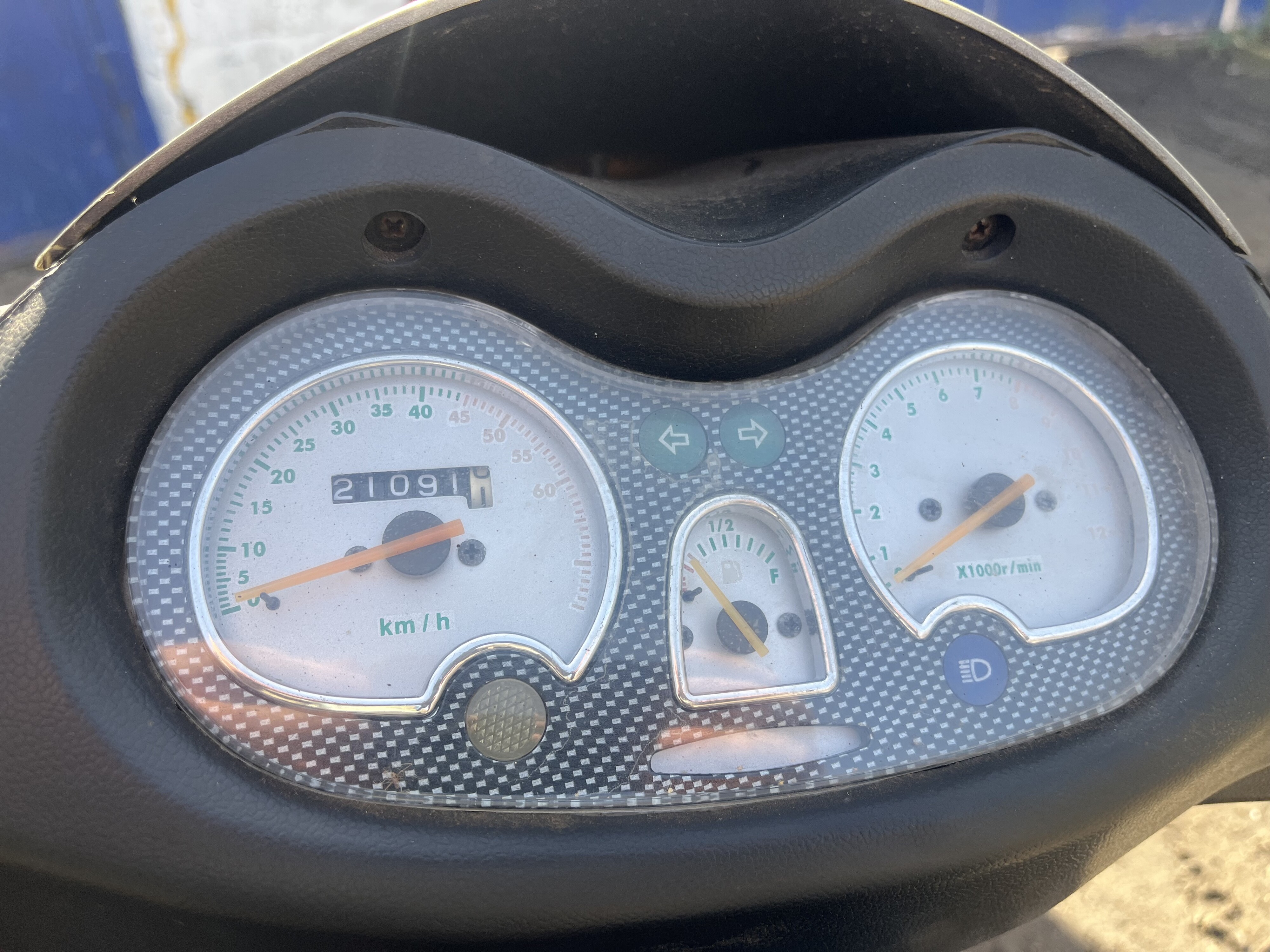 изображение,скриншот № 3 к Скутер Viper Shtom 50 (80 кубов)