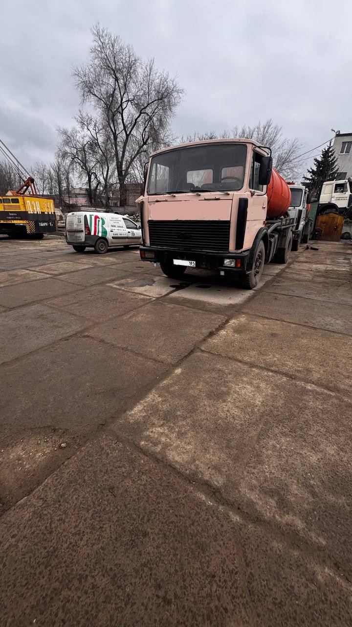 Продам маз ассенизатор 10 кубов. В рейсовом состоянии