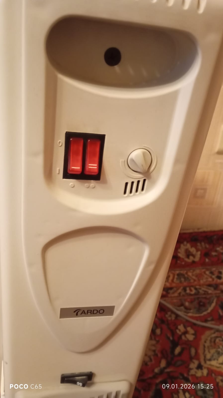 Продам масляный обогреватель ARDO, производитель - Италия. MOD SCUDO TURBO, напряжение 220-240V - 50