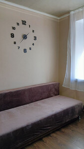 От хозяина!!! Сдам небольшую квартиру  на длительный срок. Удобное расположение на кв. Жукова, прямо напротив университета им. Даля