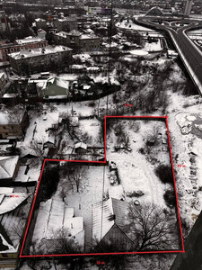 УНИКАЛЬНОЕ ПРЕДЛОЖЕНИЕ В ЦЕНТРЕ ЛУГАНСКА! Продаются два приватизированных участка общей площадью 19,69 сотки! (15,9 соток + 3,79 сотки) Ваш ша